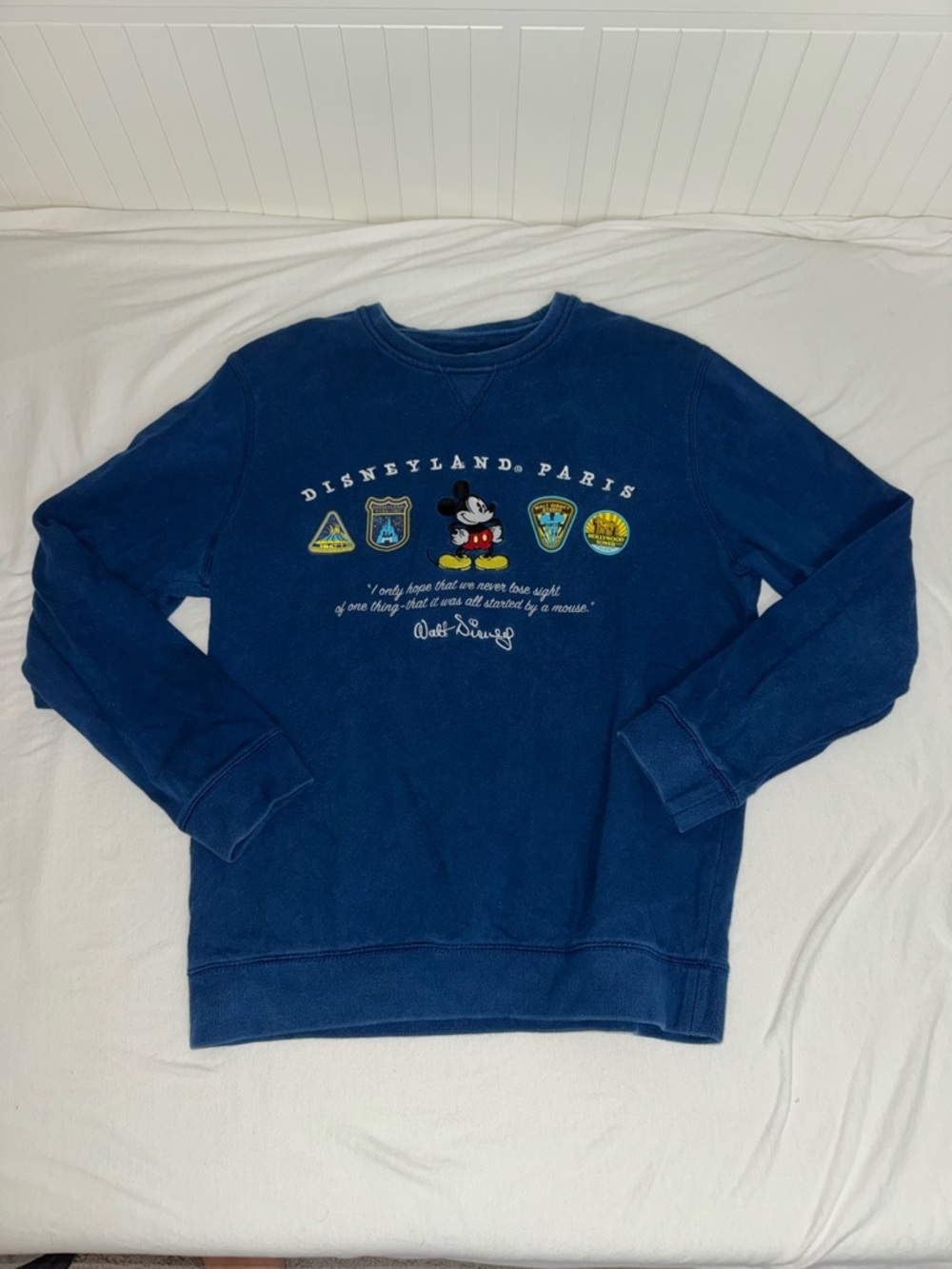 Disneyland Paris Crewneck